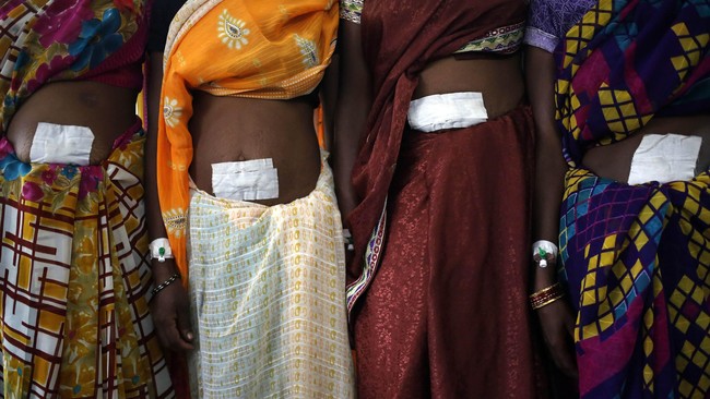 Seng fosfida, bahan kimia untuk membuat racun tikus, ditemukan dalam obat untuk wanita India yang menjalani operasi&nbsp;sterilisasi. Lima belas orang tewas.