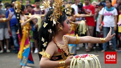 Aksi Porno Joged Bumbung Dikhawatirkan 'Menggelitik' UNESCO
