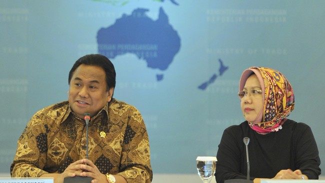 "Kalau distribusi tidak merata akan terasa defisit. Kalau begini mungkin belum swasembada, tapi mungkin baru food sufficient," ujar Srie Agustina dari Kemendag.