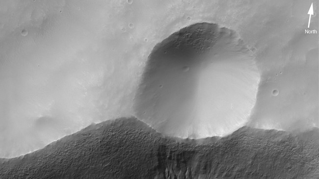 Ilmuwan ingin menciptakan kehidupan di Mars dengan menanam sayur di rumah kaca dengan memanfaatkan atmosfer dan cahaya matahari untuk proses pertumbuhannya.