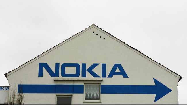 Ponsel berbasis Android yang diduga buatan Nokia ini diberi nama Nokia C1, yang tahap produksi sampai penjualannya akan diserahkan kepada pihak ketiga.