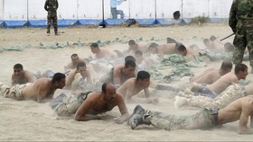 Pelatihan Suku Asli Irak untuk Hadapi ISIS