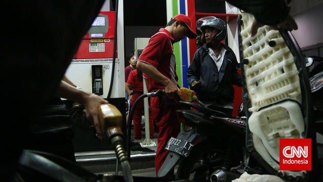 Mensesneg Prasetyo Hadi memastikan belum ada kenaikan harga BBM pada Rabu (1/4) esok