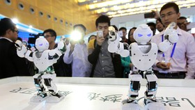 Emotech Dapatkan $10 Juta untuk Buat Robot Berkepribadian