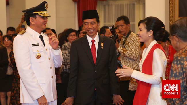 "Kita ingin mendengar keinginan provinsi, terutama program provinsi, sehingga kita bisa sinkronisasi program di pusat lewat Bappenas," tutur Jokowi.