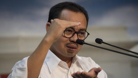 Harga Minyak Anjlok, Pemerintah Tahan Harga BBM Hingga Maret