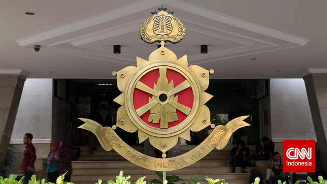 Bareskrim Polri menyebut keluarga Ismail Bolong bakal menghadiri pemeriksaan terkait kasus dugaan tambang ilegal, Kamis (1/12).