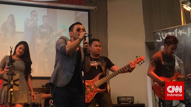 Pihak manajemen Judika menegaskan bahwa sang artis hanya berperan sebagai pengisi acara off air salah satu kegiatan investasi bodong tersebut.