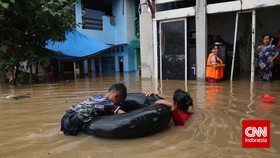 Hujan Deras, Kondisi Sungai di Jakarta Masih Normal