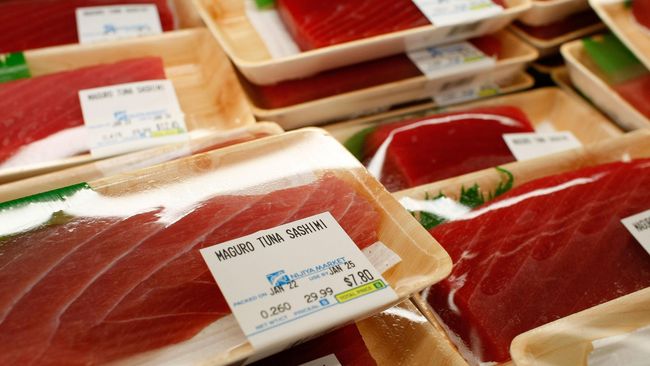 Tuna dari perairan dalam yang bersuhu dingin lebih tinggi lemaknya, akibatnya rasanya pun lebih gurih.