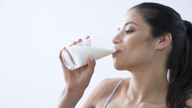 Masuknya Indofood ke industri minuman susu kemasan, akan menjadi pesaing PT Ultrajaya Milk Industry &amp; Trading Company Tbk dalam memperebutkan pangsa pasar.