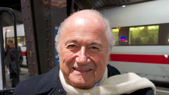 Dukungan untuk Sepp Blatter menjadi presiden FIFA yang kelima kalinya datang dari Presiden Konfederasi Sepakbola Asia, Sheikh Salman Bin Ebrahim Al Khalifa.
