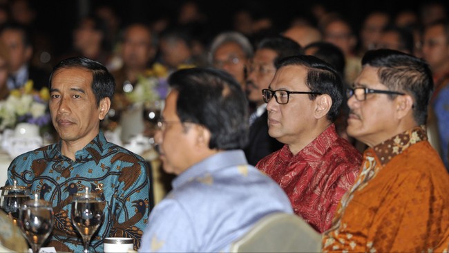 BPS melaporkan lonjakan inflasi pada November 2014 sebesar 1,5 persen atau 6,23 persen dibandingkan dengan periode yang sama tahun lalu.