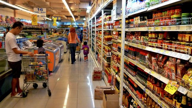 Menkes Tetapkan PSBB di DKI, Tak Ada 'Panic Buying' di Ritel Sejumlah ritel mengungkap tak ada lonjakan konsumen penetapan PSBB di wilayah DKI Jakarta.