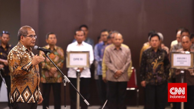 Di satu sisi pemerintah ingin menjaga investasi di sektor hulu migas tetap tinggi sehingga lifting terjaga, namun cost recovery dipangkas oleh Banggar DPR.