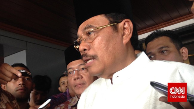 Dipercaya Jokowi menjadi kebanggaan tersendiri bagi Partai NasDem yang seumur jagung. Namun bila kader-kader mereka gagal, risikonya akan besar bagi partai itu.