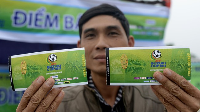 Lima tim berebut dua tiket sisa semifinal Piala AFF 2014 karena Filipina dari Grup A dan Thailand dari Grup B telah memastikan diri mengisi dua tiket lainnya.