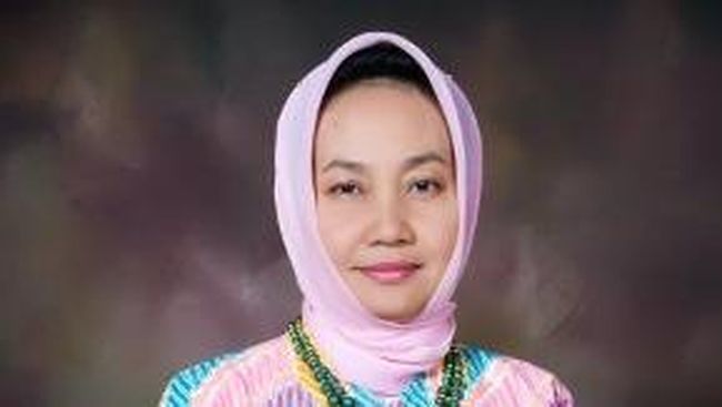 Dwikorita Karnawati, Rektor Perempuan Pertama di UGM Dwikorita Karnawati dipercaya rektor Universitas Gadjah Mada menggantikan Pratikno yang kini menjabat sebagai Menteri Sekretaris Negara.