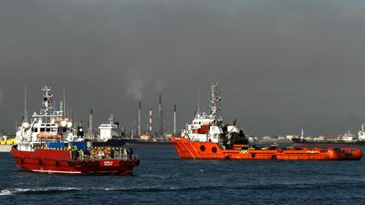 Harga Minyak Naik ke US$106/Barel Imbas Ketegangan Timteng Memanas
