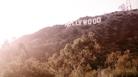 Papan Hollywood Bersolek Jelang Hari Jadi ke-100