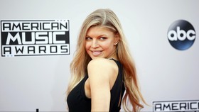 Fergie dan Josh Duhamel Bercerai Setelah 8 Tahun Menikah