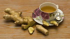 Meneguk Hangatnya Minuman Khas Indonesia di Kala Hujan