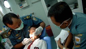 Trik agar Anak Enggak Takut ke Dokter Gigi