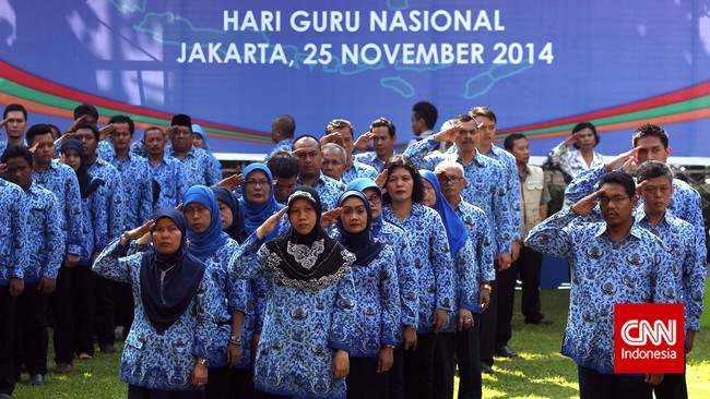 Wakil Ketua DPRD DKI Jakarta mengaku tak tahu tentang terlambatnya pencairan gaji guru. Komisi E DPRD pun dipastikan membuka pintu mendengar keluhan para guru.