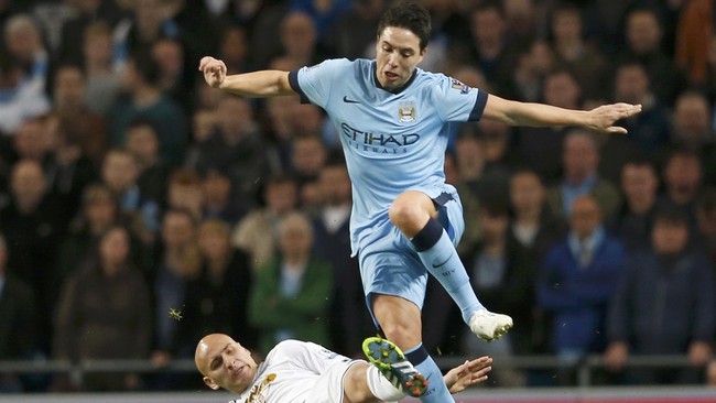 Samir Nasri khawatir Manchester City akan melakukan perombakan jika kalah dari Bayern Munich pada pertandingan Liga Champions, Selasa (25/11).