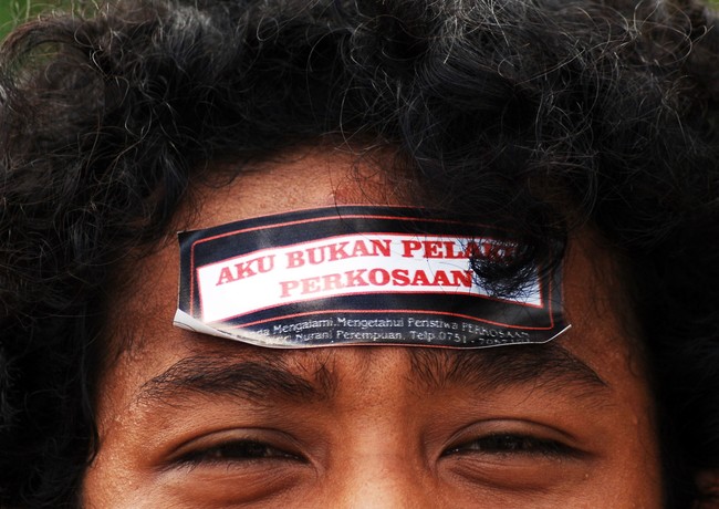 Setidaknya ada 12 poin bahasan krusial dalam rancangan UU KUHP yang diusulkan diubah/ dihapus, mulai dari penghinaan terhadap presiden hingga penodaan agama.