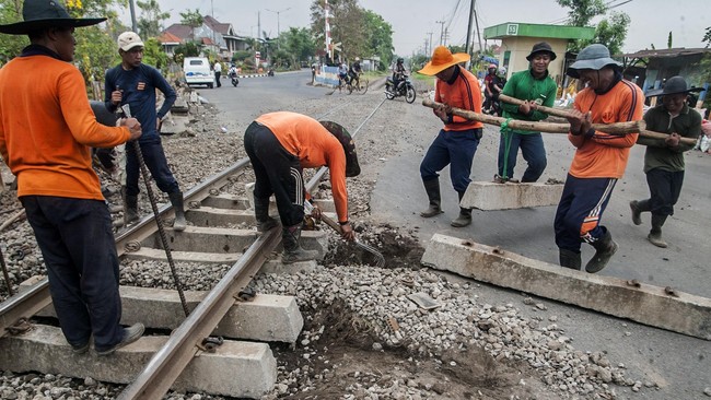Perusahaan asal Korsel PT Pasifik Global Investment batal membangun rel kereta api sepanjang 168 Km di Bengkulu.
