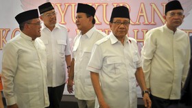 Petinggi Koalisi Merah Putih Kumpul di Menara Bakrie