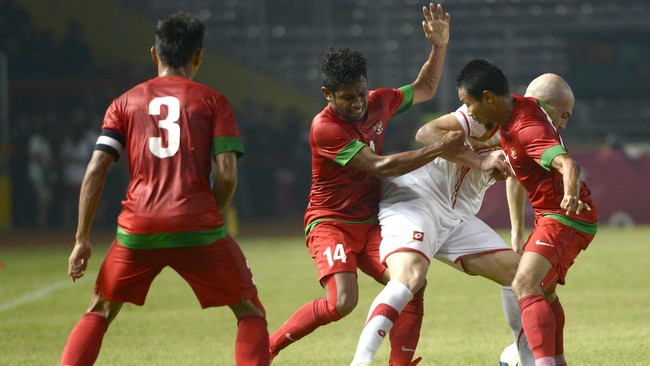 Kepastian itu diungkapkan pelatih Timnas Indonesia, Alfred Riedl, usai memimpin latihan terakhir jelang menghadapi Filipina, Senin (24/11).