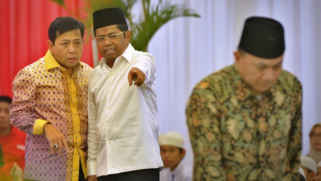 Setya Novanto tidak masuk dalam kepengurusan inti partai beringin, namun tetap akan dipertahankan sebagai ketua DPR RI dengan agar fokus bekerja.