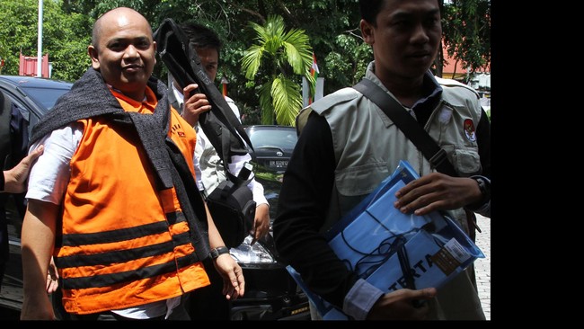 Gulat Medali Emas Manurung punya kebun kepala sawit 140 hektare. Dia ditangkap bersama Gubernur Riau nonaktif Annas Maamun akhir September lalu.