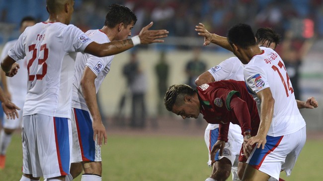 Filipina akan melakoni laga uji coba menghadapi timnas Bahrain, Senin (10/10) di Manila. Juru taktik timnas Indonesia Alfred Riedl bakal kirim 'mata-mata'.