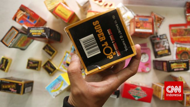 Bahan kimia sildenafil banyak ditemukan di kandungan obat tradisional ilegal. Bahan itu biasa dikenal sebagai pendongkrak stamina pria, alias obat kuat.