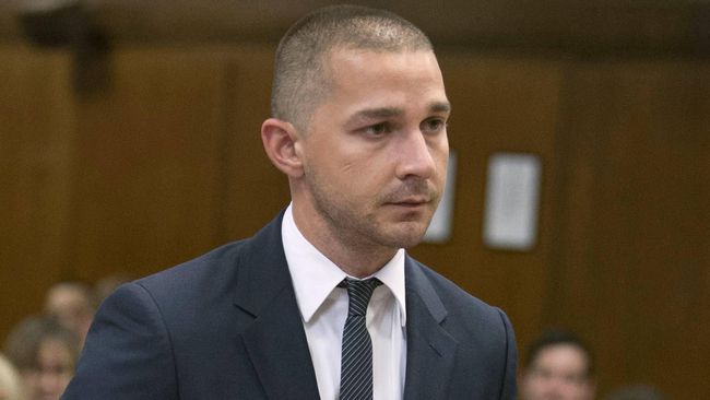 Shia LaBeouf kembali bertingkah rusuh dan berkata kasar di Georgia. Ia sempat ditahan sebelum beberapa jam kemudian dilepas.