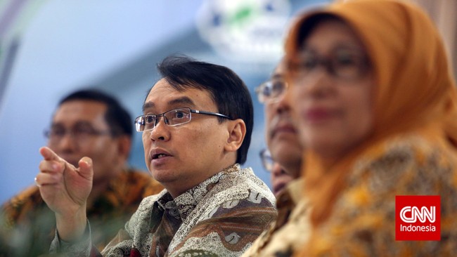 Jika ditambah dengan proses pengajuan izin prinsip selama 14 hari, maka total durasi proses izin yang berasal dari BPOM hanya selama 98 hari saja.