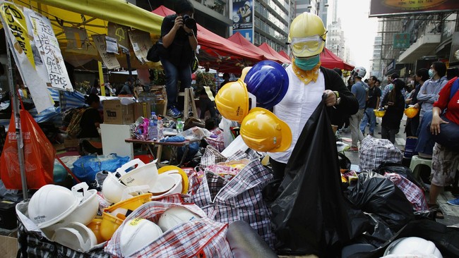 Polisi Hong Kong Tangkap Pemimpin Demonstrasi