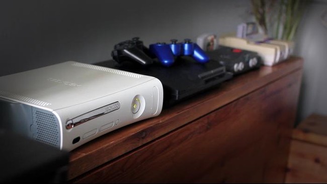 Pemrogram jenius di Microsoft, Boyd Multerer, yang mendirikan Xbox Live dan turut membangun konsol permainan Xbox 360, mengumumkan ia hengkang dari Microsoft.