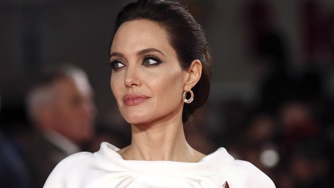 Pekerja perempuan di perfilman Hollywood masih sangat kurang. Berdasarkan studi, angkanya menurun dibanding tahun 1998. Dari sembilan menjadi tujuh persen.