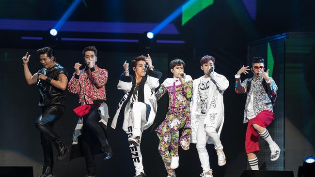 Promotor Enstar Entertainment mengumumkan pengunduran konser 2PM bertajuk World Tour Go Crazy in Jakarta sampai 28 Maret 2015.