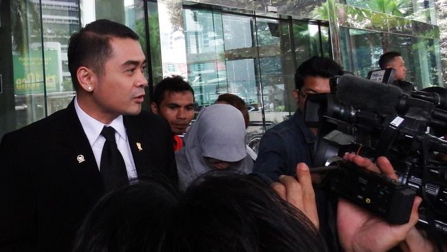 Kasus Kontroversial Dugaan Penistaan Agama Arya Wedakarna Dilimpahkan ke Polda Bali