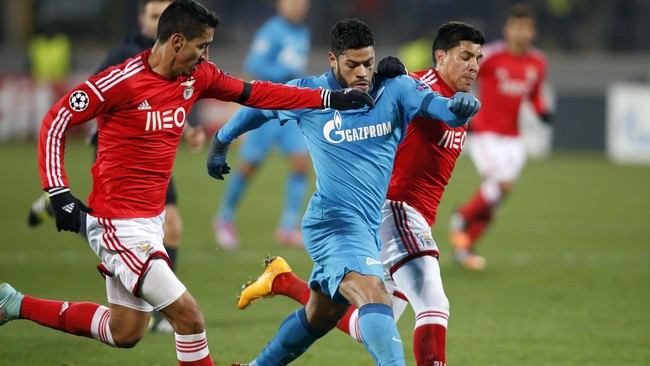 Zenit menjaga peluang lolos ke babak 16 besar berkat kemenangan tipis atas Benfica pada pertandingan di Stadion Petrvskij, Rabu (26/11) waktu setempat.