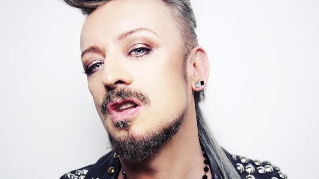 Culture Club come back, merilis single anyar More Than Silence. Konser reuni terganjal penyakit yang diderita Boy George (vokalis).