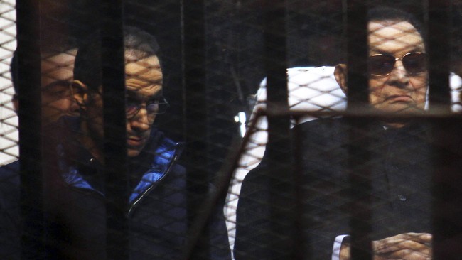 Pengadilan tinggi Mesir membatalkan satu-satunya tuntutan terhadap mantan presiden Hosni Mubarak, memuluskan langkah mantan presiden Mesir ini untuk bebas.