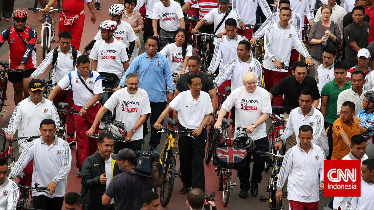 Gowes Persahabatan: Jokowi, Ahok dan Wali Kota London