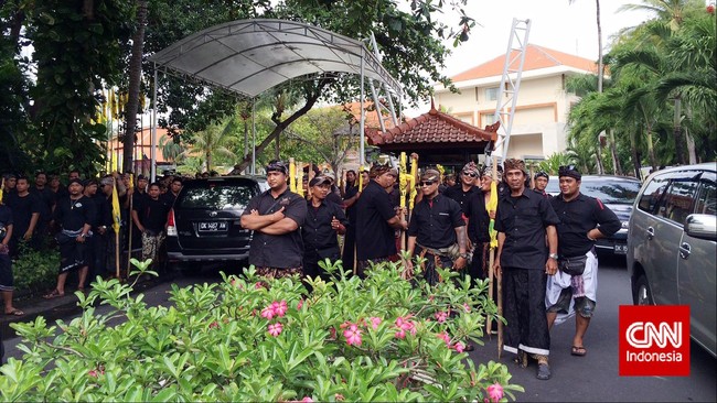 Ketua Pecalang Desa Adat Bualu, Wayan Supardi mengatakan tak ada yang mengancam gelaran Musyawarah Nasional Partai Golkar IX di Westin Hotel, Nusa Dua Bali.
