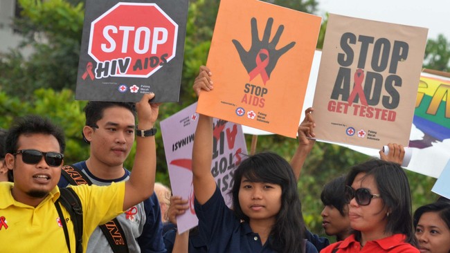 Orang Dengan HIV/ AIDS (ODHA) di Karawang, Jawa Barat, mencapai 553 dengan wilayah penyebaran hampir di semua kecamatan.